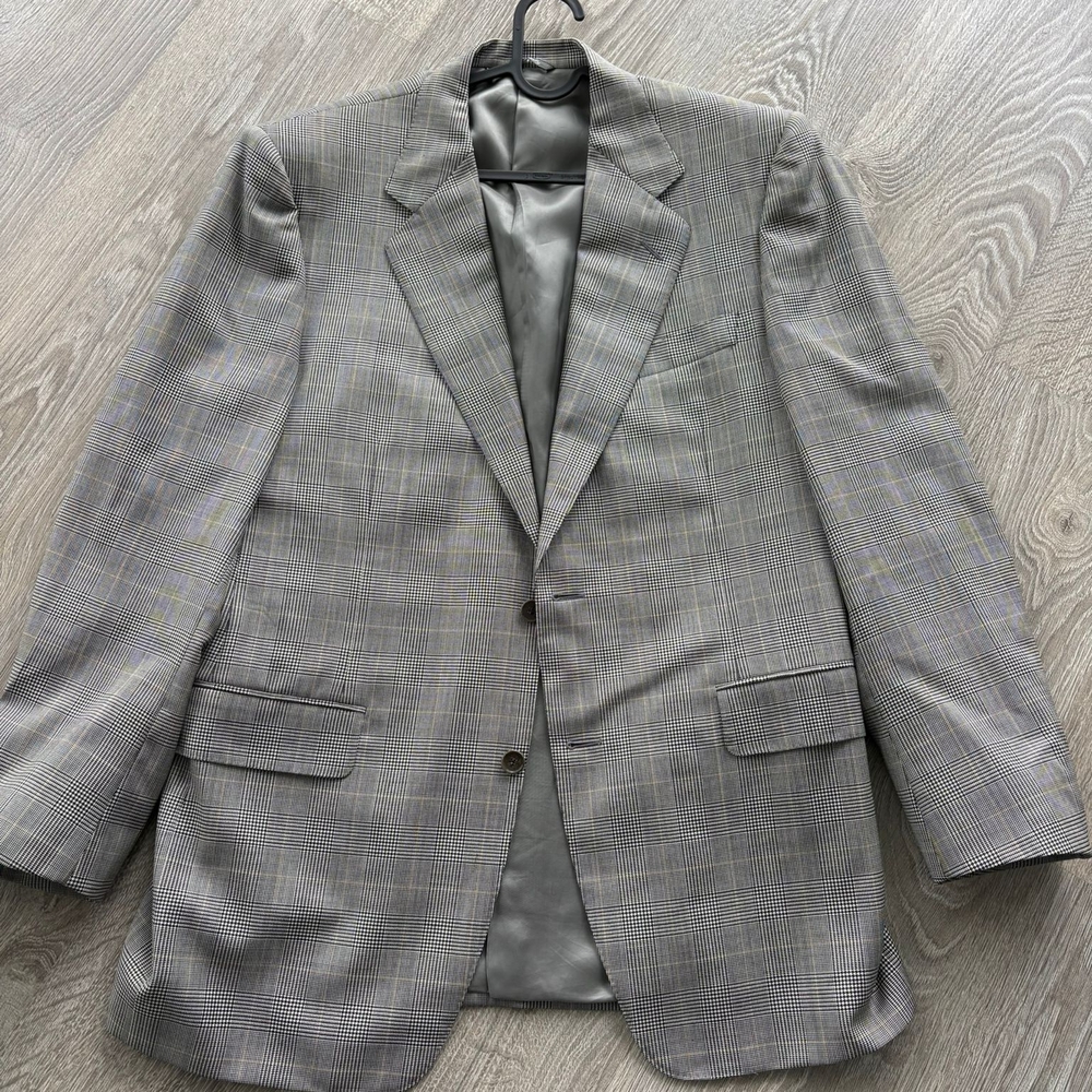 Canali Grey Suit Men's Jacket/Blazer, Size 40